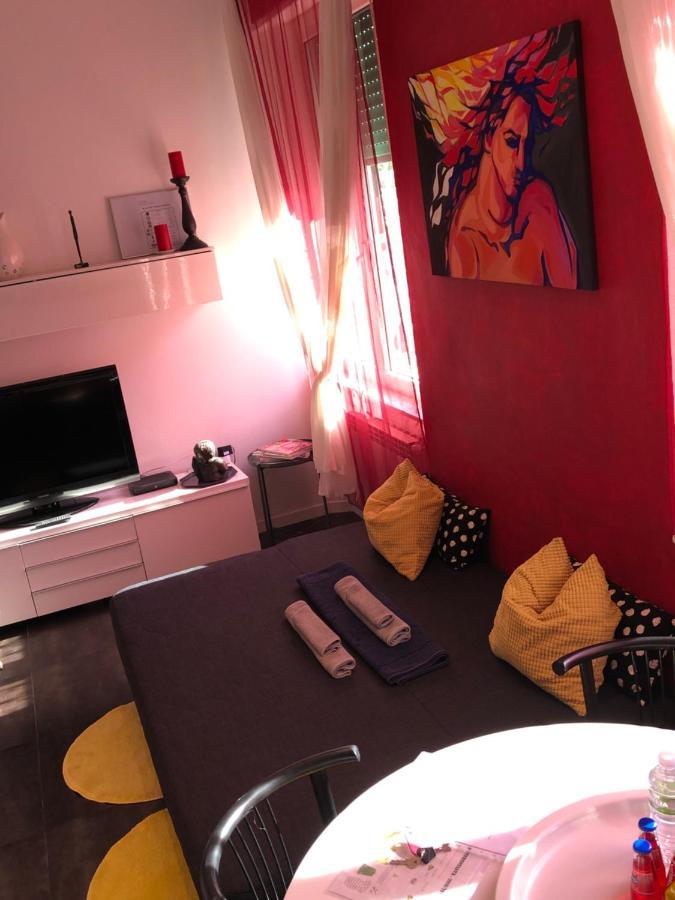 La Casa Colorata Apartment Pisa Exterior photo